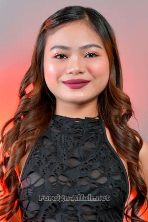 223852 - Jeramae Age: 20 - Philippines