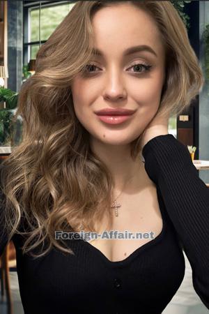 225183 - Yevhenia Age: 33 - Ukraine