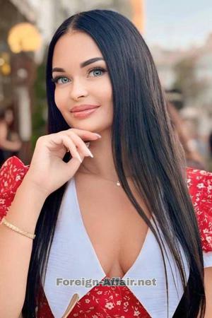 225395 - Viktoriia Age: 33 - Ukraine