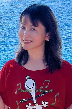 225628 - Lily Age: 51 - China