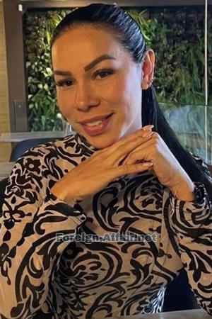 227053 - Diana Carolina Age: 38 - Colombia