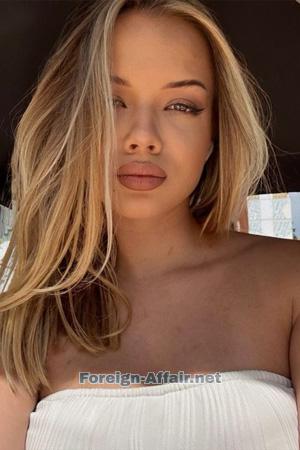 227339 - Darina Age: 18 - Ukraine