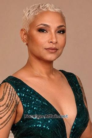 227590 - Beatriz Age: 39 - Colombia