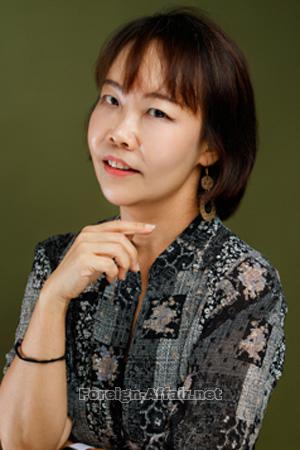 228808 - Pei Juin Age: 52 - Thailand